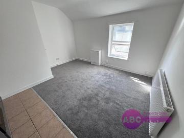 apartment for rent in Balls Road, CH43 5RF