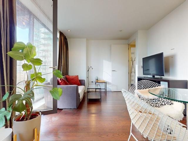 1 bedroom flat to rent on Baltimore Wharf, London