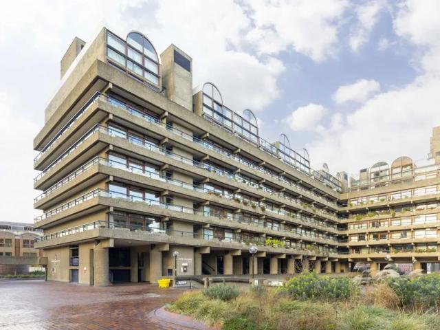 apartment for rent in Barbican, London, EC2Y 8DJ