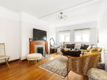 apartment for rent in Barnes High Street, SW13 9LE