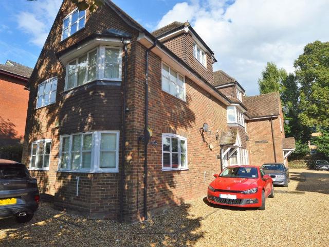 apartment for rent in Beaconsfield Road, St Albans, AL1 3RB