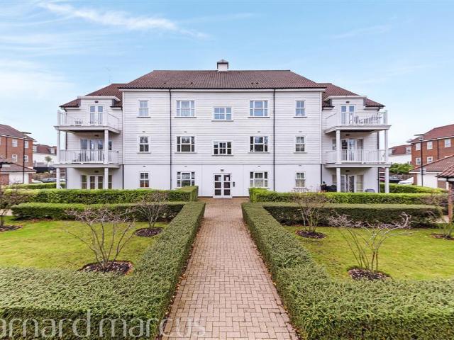 apartment for rent in Beaumont Drive, Worcester park, Worcester park