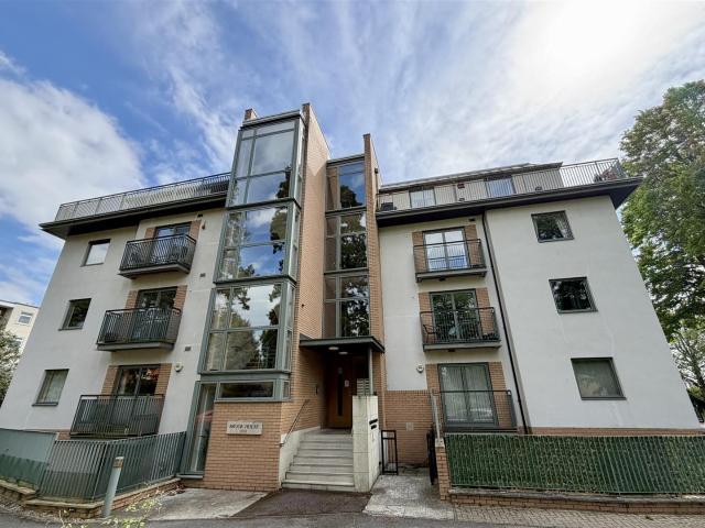 apartment for rent in Belworth Drive, GL51 6EZ