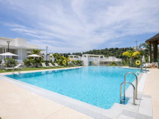 Apartment for rent in Benahavís, Málaga