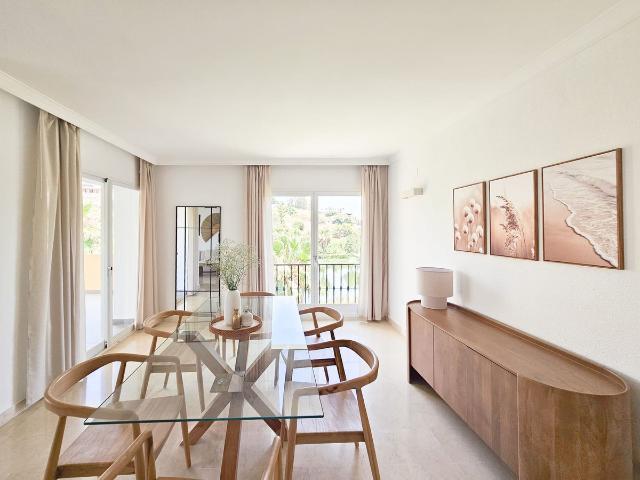 Apartment For Rent in Benahavís, Benahavís