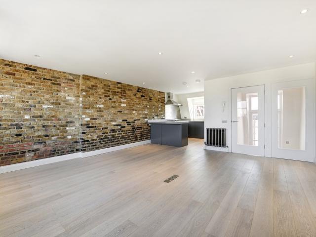 apartment for rent in BISHOPS ROAD, SW6