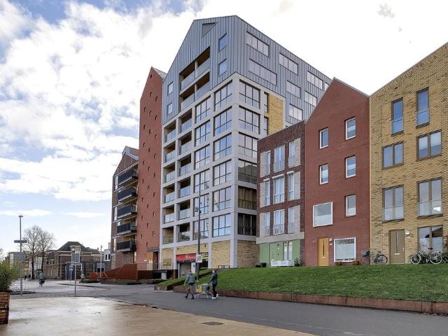 apartment for rent in Bloemsingel 106 9712KZ Groningen Hortusbuurt Ebbingekwartier Groningen