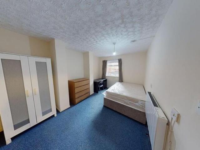 apartment for rent in Brudenell Mount, Leeds, LS6