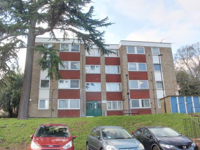 apartment for rent in Bramley Hill, South Croydon, Surrey, United Kingdom