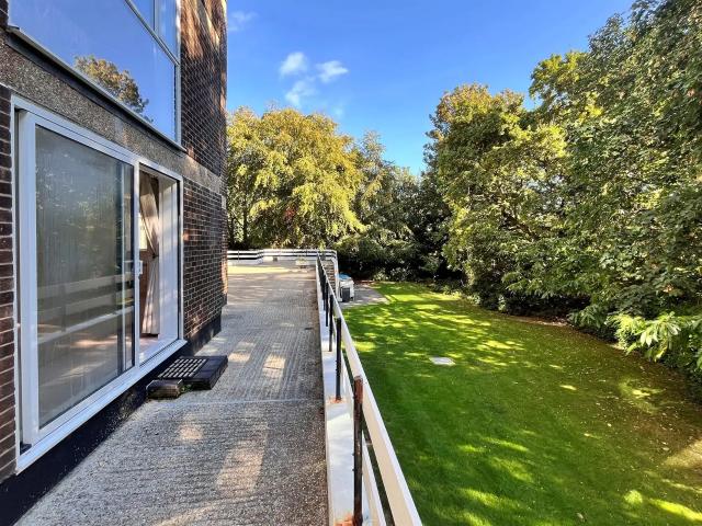 apartment for rent in Branksome Wood Road Bournemouth BH4 9JN