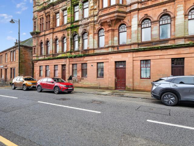 apartment for rent in Brewland Street, Galston