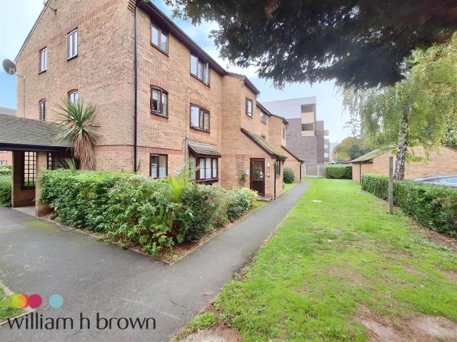 apartment for rent in Bridge Road, Grays, Grays