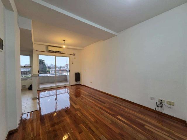 apartment for rent in Bucarelli 1900