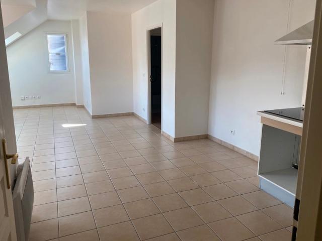 apartment for rent in BURES SUR YVETTE 91440