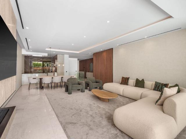 Apartment for rent in Golden Mile, Marbella, Málaga