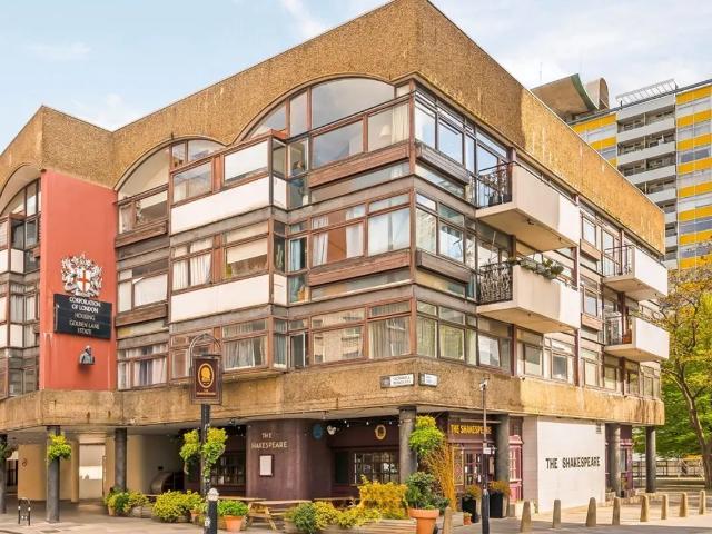 apartment for rent in Golden Lane Estate, London, EC1Y 0SJ