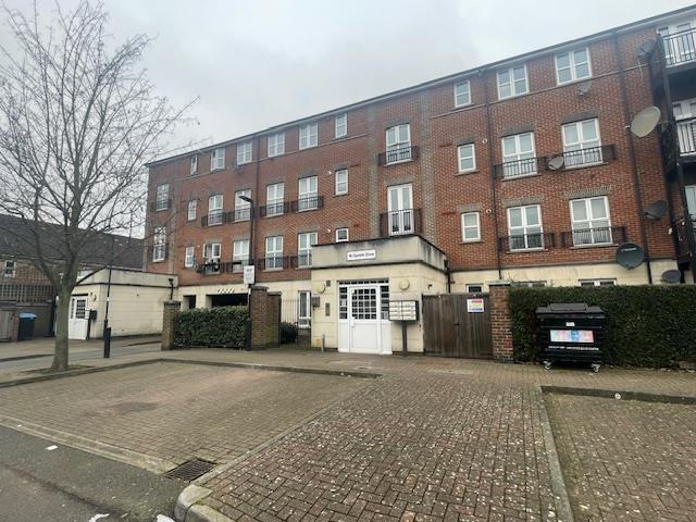 apartment for rent in Gareth Drive, N9 9YY