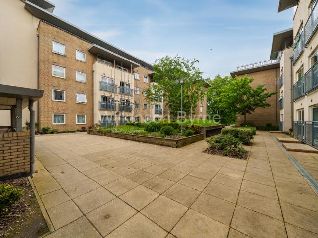 apartment for rent in Gean Court