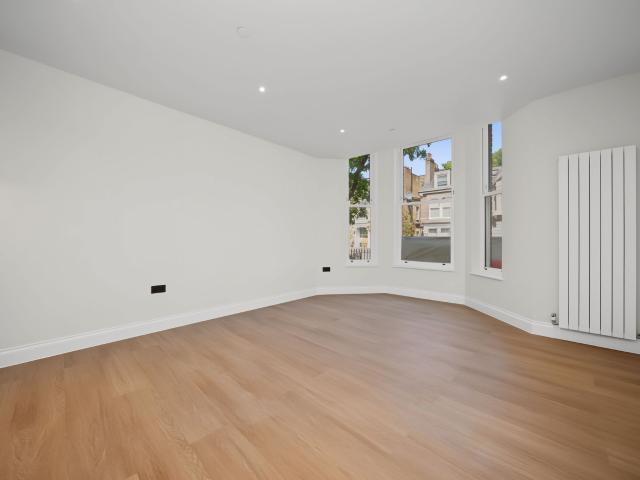 apartment for rent in Gloucester Drive, London, N4