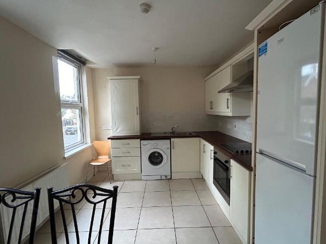 apartment for rent in Great Apartment, 2B Rugby Avenue, Queens Quarter, Belfast, BT7 1RG