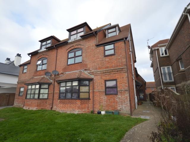 apartment for rent in Greenlea, Keyhaven Road, Milford on Sea, Lymington, Hampshire, SO41