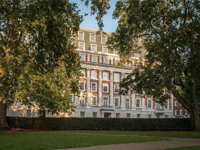 apartment for rent in Grosvenor Square, W1K
