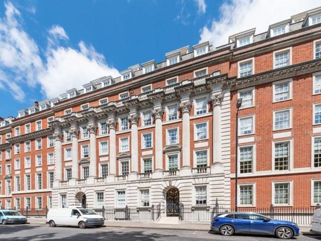 apartment for rent in Grosvenor Square, Mayfair, W1K