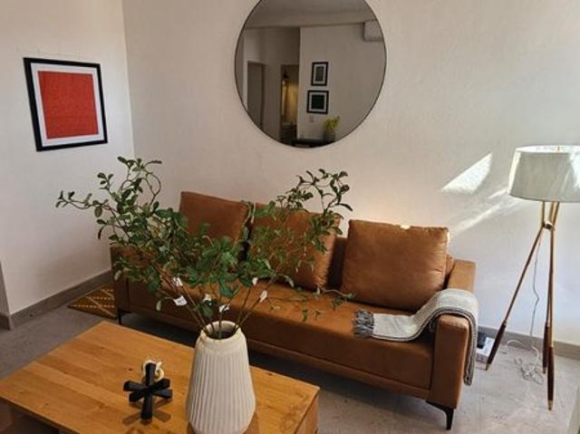 Apartment for rent in ground level! Great comunity to live