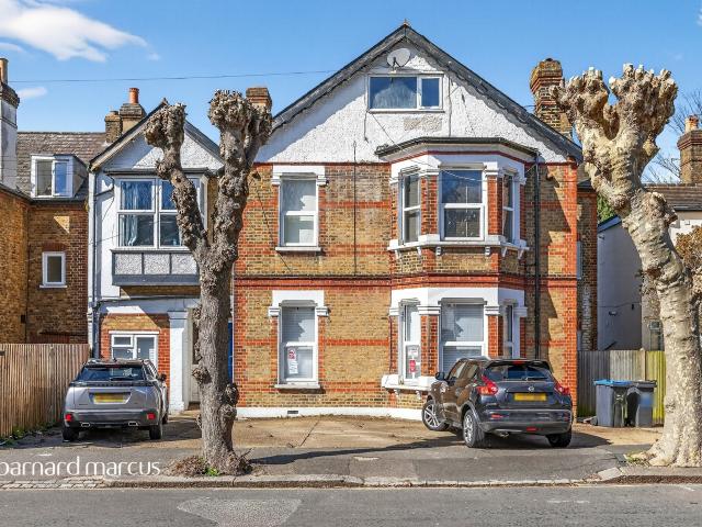 apartment for rent in Dornton Road, South croydon, South croydon