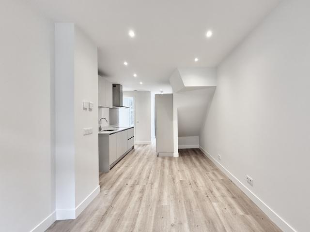 Apartment for rent in Amsterdam, De Baarsjes, Netherlands