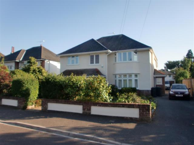 apartment for rent in De Lisle Road Bournemouth BH3 7NG