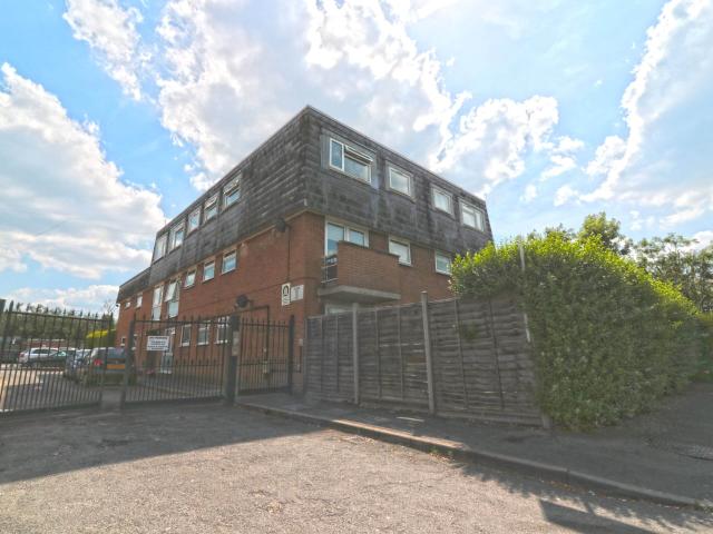 apartment for rent in Dedworth Road, Windsor