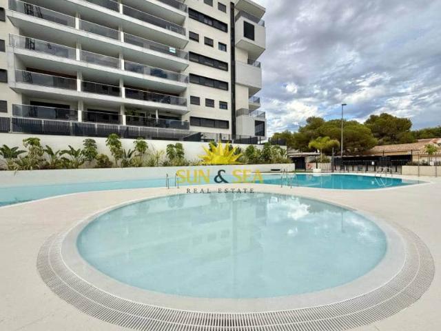 Apartment for rent in Dehesa de Campoamor, Orihuela, Alicante