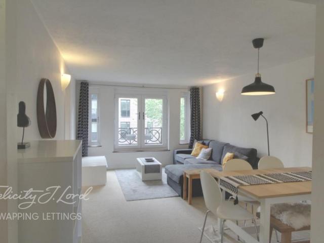 apartment for rent in Discovery Walk