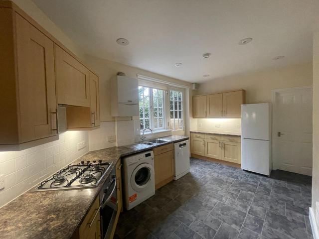 apartment for rent in Dulwich Village, London, SE21 Dekker Road