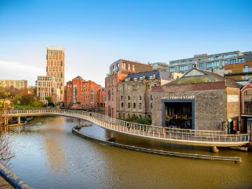 Bristol, Southdowns - Lift, Equipped kitchen