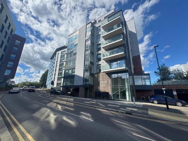 apartment for rent in East Station Road, PE2 8ST