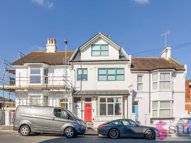 apartment for rent in Eastern Road, Brighton, East Sussex