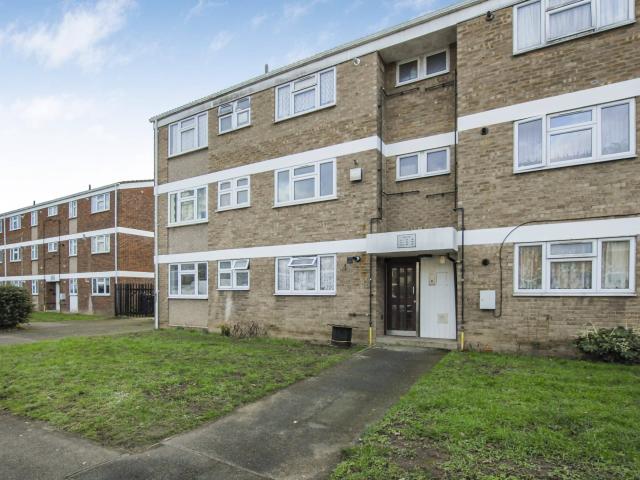 apartment for rent in Eden Close, Langley