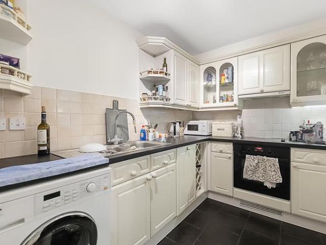 apartment for rent in Elverton Street, SW1P