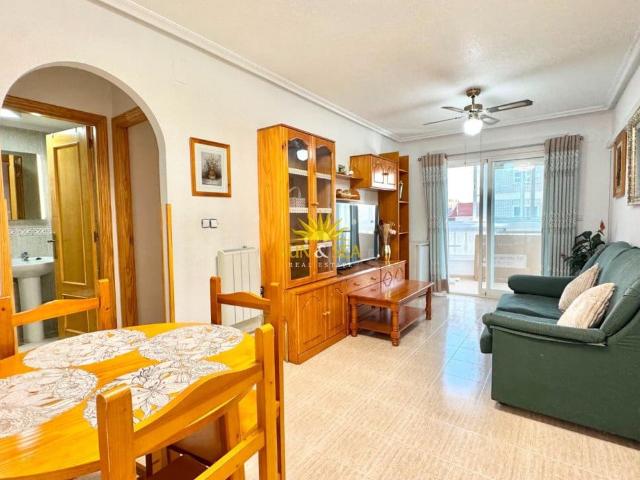 Apartment for rent in El Molino, Torrevieja, Alicante