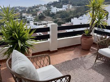 Apartment For Rent in Este La Mairena, Marbella