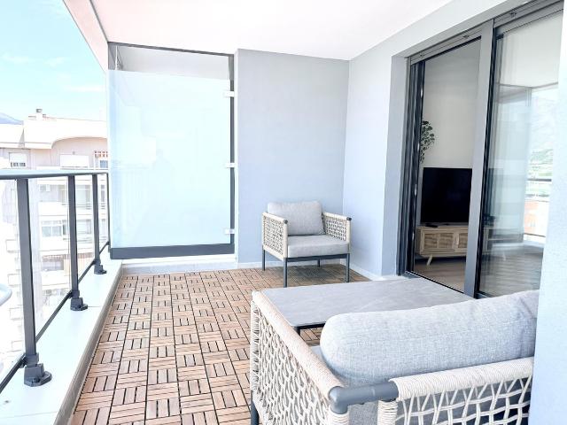 Apartment For Rent in Estepona, Estepona