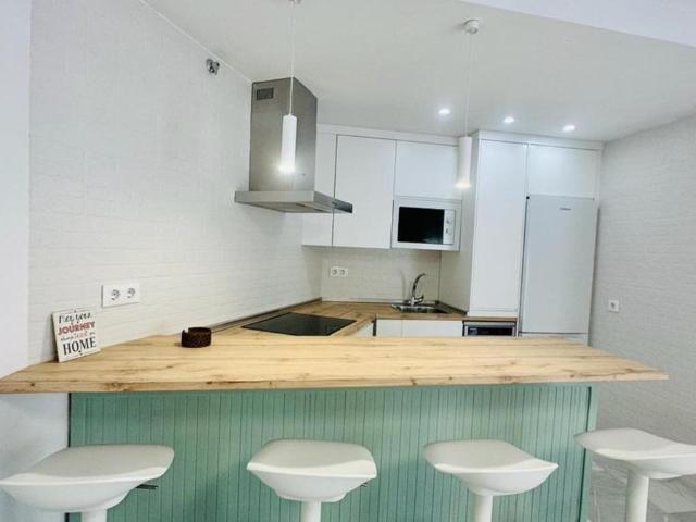Apartment For Rent in Estepona, Estepona