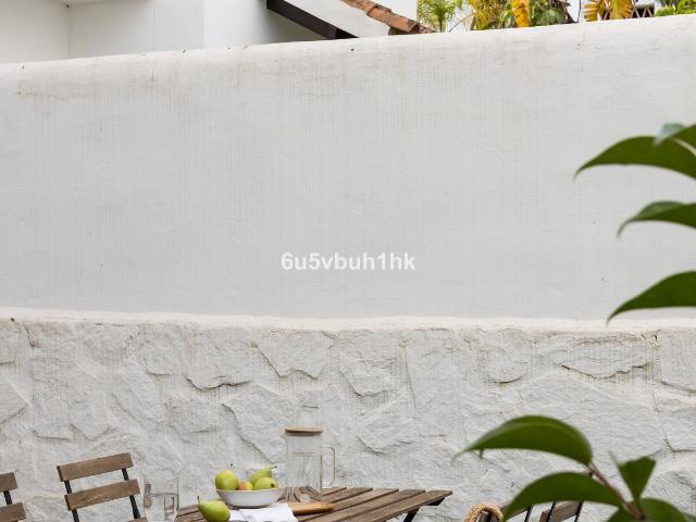 Apartment For Rent in Estepona, Estepona