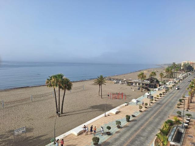 Apartment For Rent in Estepona, Estepona