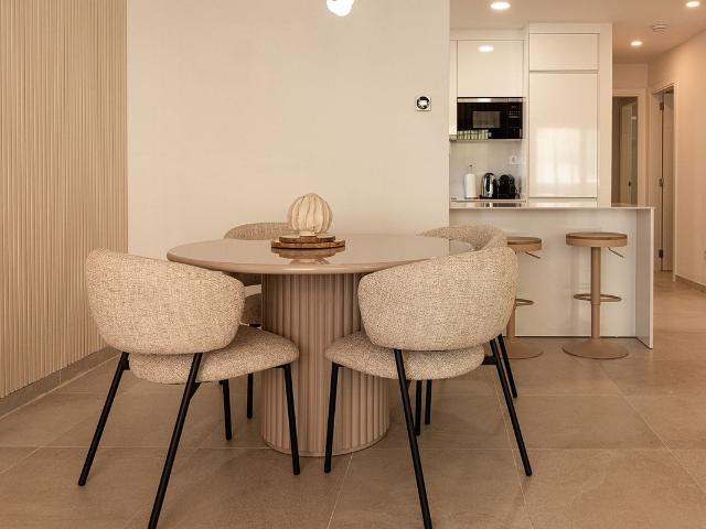Apartment For Rent in Estepona, Estepona