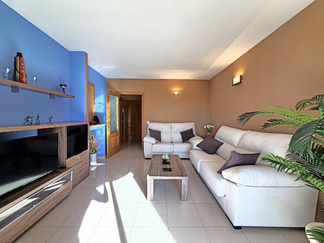 Apartment For Rent in Estepona, Estepona