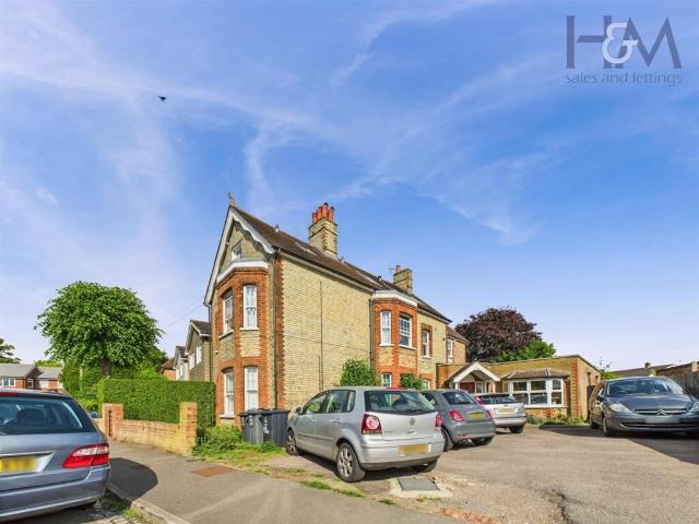 apartment for rent in Essex Road, SG1 3EX