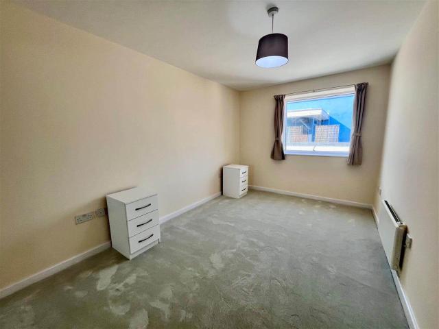 apartment for rent in Europa, 53 Sherborne Street